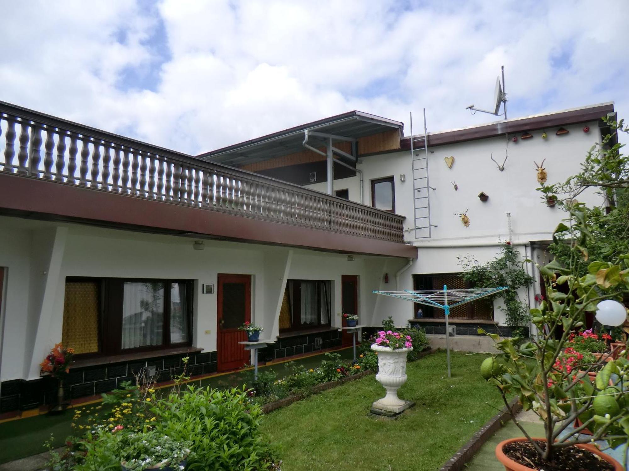 Pension Villa Broedel Bad Blankenburg Eksteriør billede